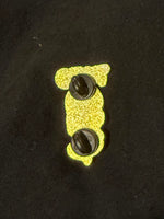 Load image into Gallery viewer, Toto Africa gold Pin