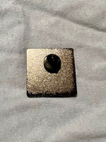 Load image into Gallery viewer, Weezer Pin