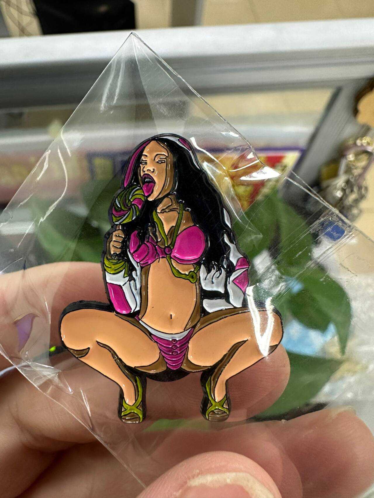 Nicki Minaj Pin