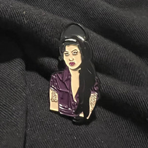 Amy Winehouse Pin